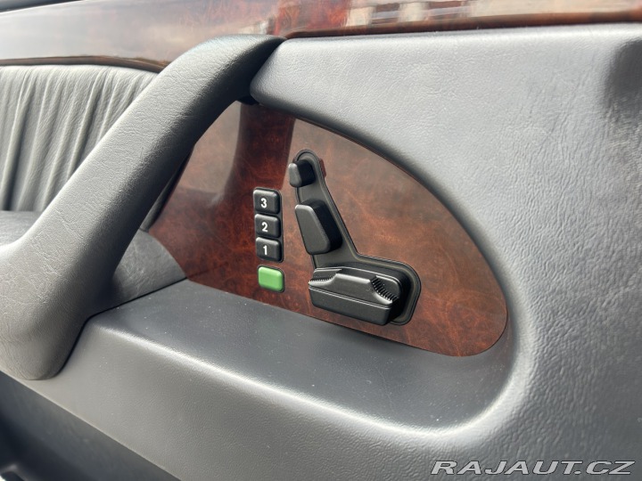 Mercedes-Benz S S 600 L V12 1995