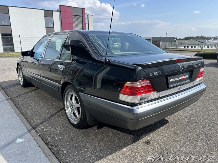 Mercedes-Benz S S 600 L V12 1995