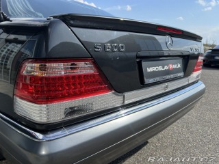 Mercedes-Benz S S 600 L V12 1995