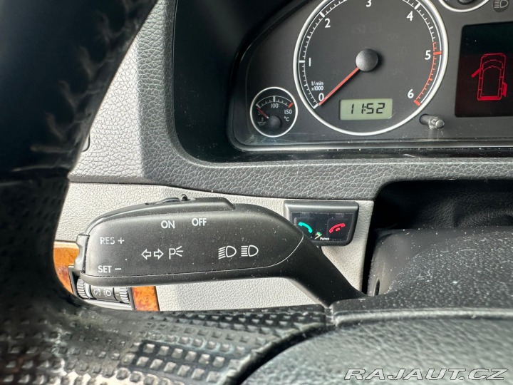 Volkswagen Multivan 2.5TDi, 128KW 2006