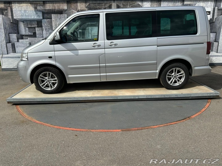 Volkswagen Multivan 2.5TDi, 128KW, HIGHLINE 2006