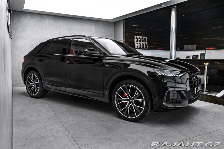 Audi Q8 50TDI Q S-line Matrix Nez 2020
