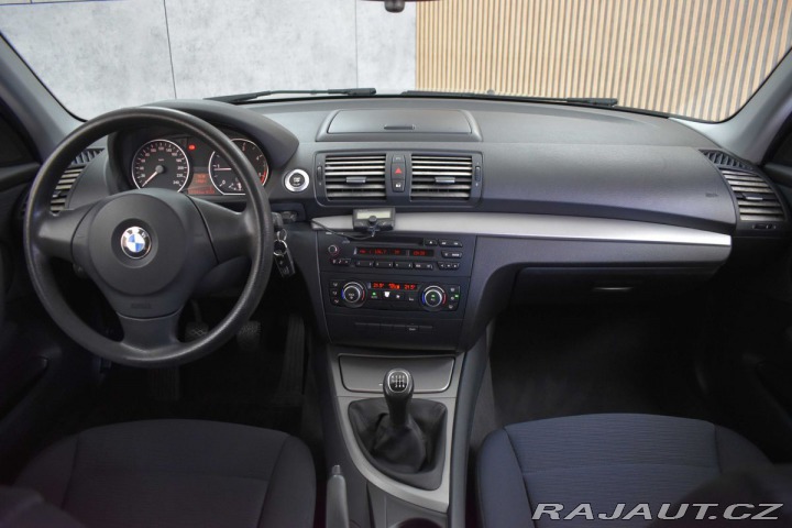 BMW 1 118d 105kW *TAŽNÉ* 2010