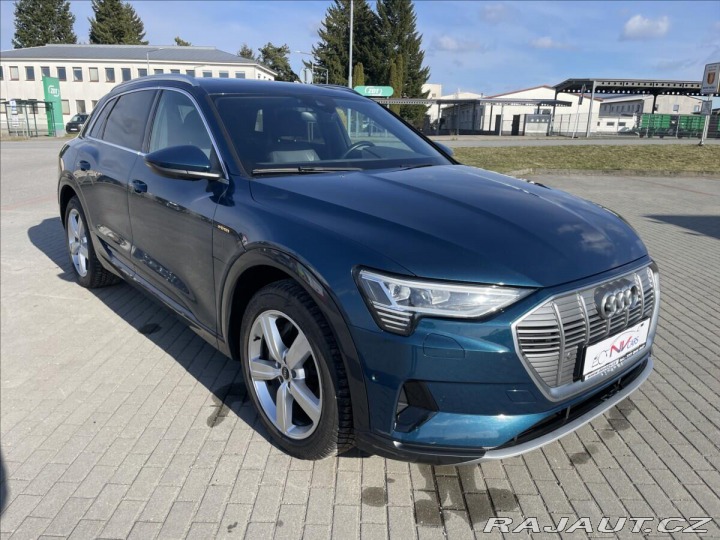 Audi e-tron 0,0 55 Quattro 300kw Pano 2020