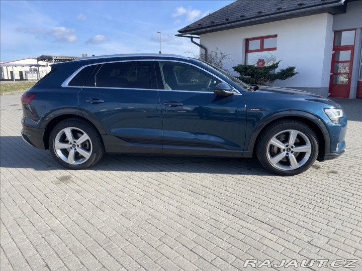 Audi e-tron 0,0 55 Quattro 300kw Pano 2020