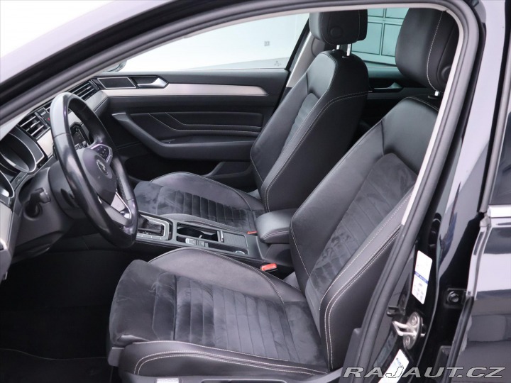 Volkswagen Passat 2,0 TDI 110kW DSG Eleganc 2020