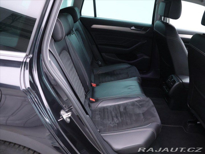 Volkswagen Passat 2,0 TDI 110kW DSG Eleganc 2020