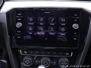 Volkswagen Passat 2,0 TDI 110kW DSG Eleganc 2020