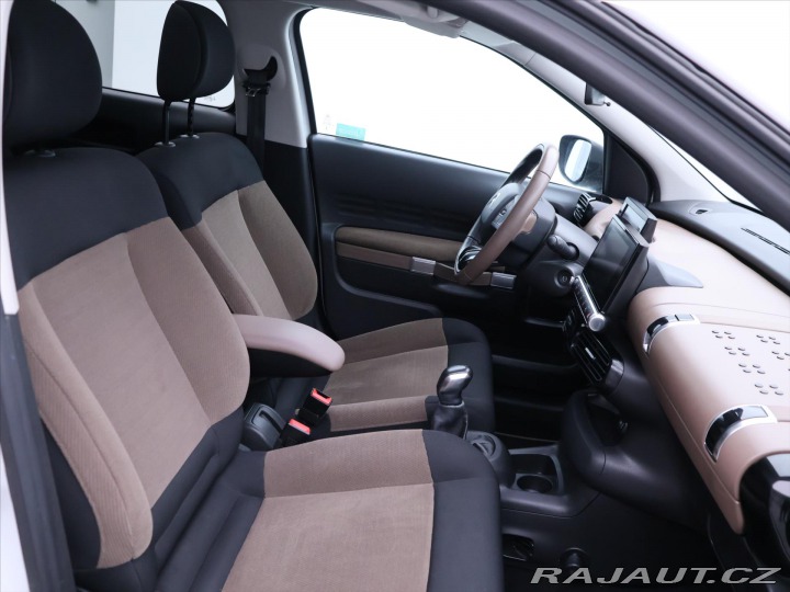 Citroën C4 Cactus 1,2 PT CZ Shine Panorama 2014