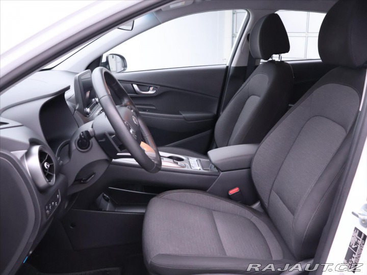 Hyundai Kona CZ ZÁRUKA 39kWhSOH 98,0% 2023