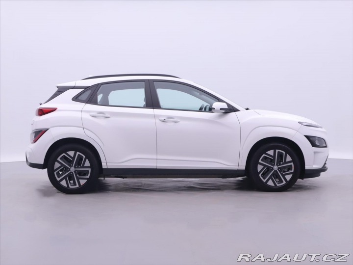 Hyundai Kona CZ ZÁRUKA 39kWhSOH 98,0% 2023