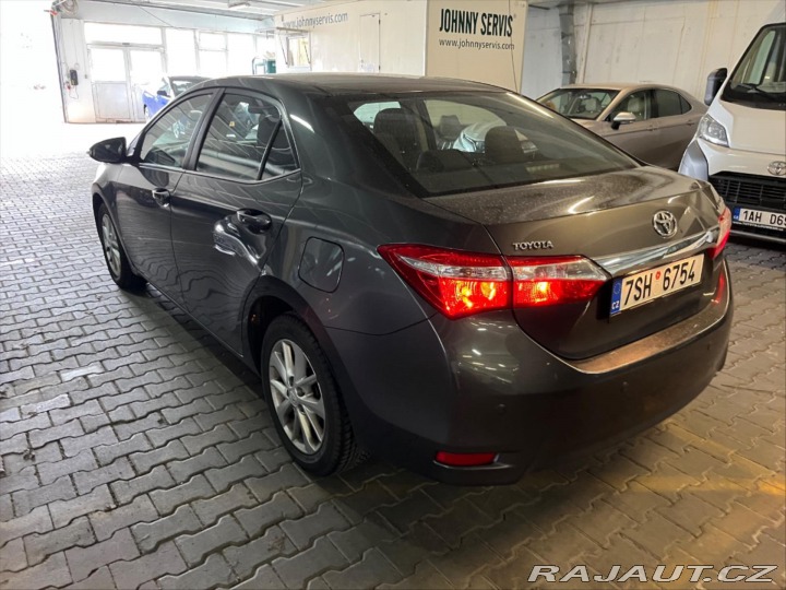 Toyota Corolla 1,6 VVT-i 97 kW CZ Ser.kn 2014
