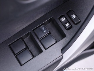 Toyota Corolla 1,6 VVT-i 97 kW CZ Ser.kn 2014
