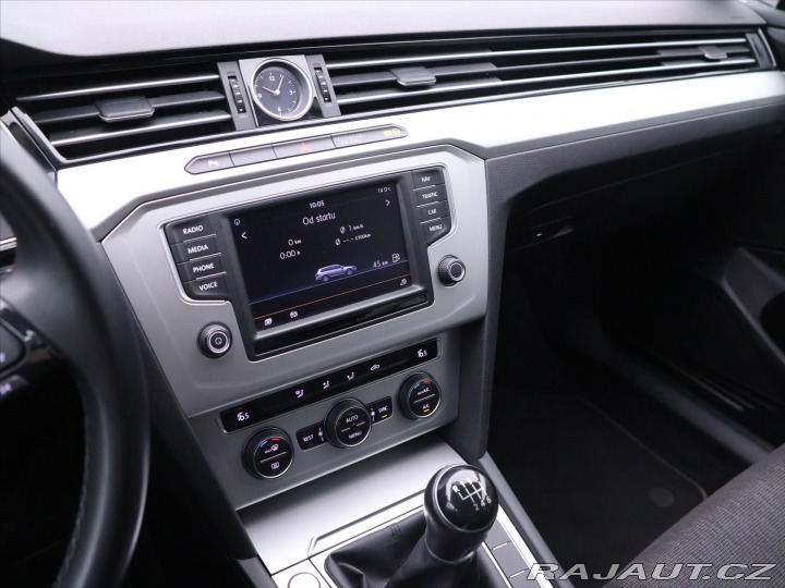 Volkswagen Passat 1,6 TDI Comfortline Navi 2016