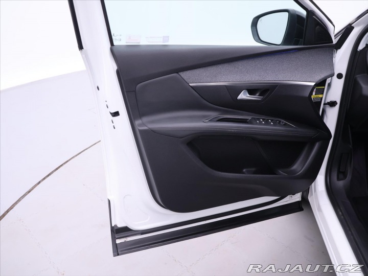 Peugeot 3008 1.2 PT 96kW Aut. Allure C 2019