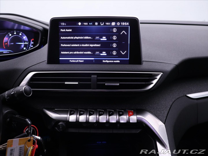 Peugeot 3008 1.2 PT 96kW Aut. Allure C 2019