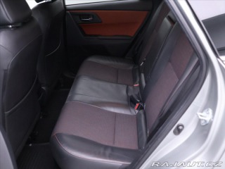 Toyota Auris 1,8 Hybrid e-CVT Executiv 2016