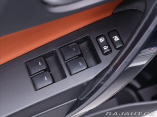 Toyota Auris 1,8 Hybrid e-CVT Executiv 2016