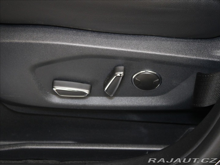 Ford S-MAX 2,5 Hybrid ST-line Výprod 2022
