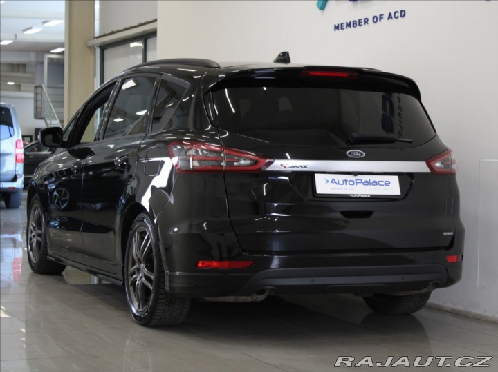 Ford S-MAX 2,5 Hybrid 140kW ST-Line 2022