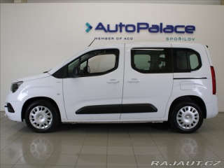 Opel Combo 1,2 Turbo 81kW Life 1.maj 2022