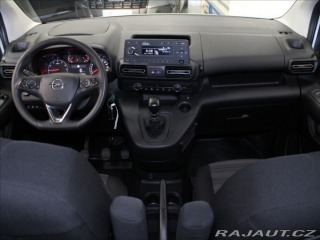 Opel Combo 1,2 Turbo 81kW Life 1.maj 2022