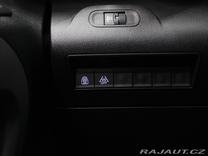 Toyota ProAce 1,5 D 96kW Shuttle 5L.Zár 2023