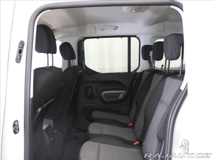 Toyota ProAce 1,5 D 96kW Shuttle 5L.Zár 2023