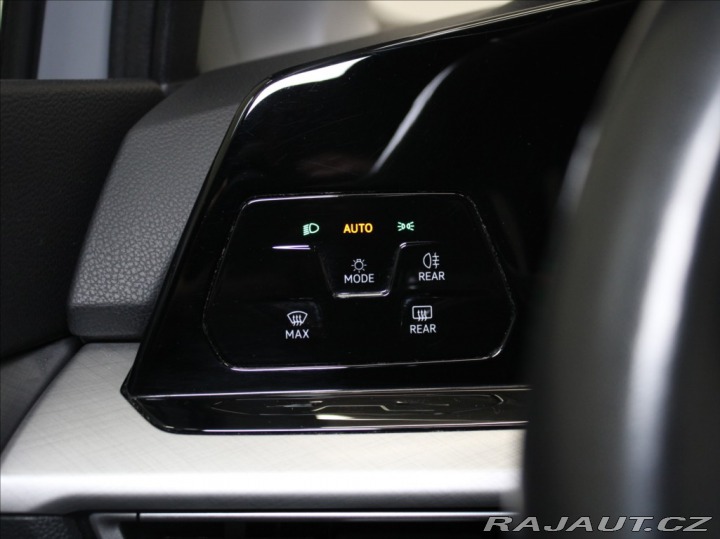 Volkswagen Golf 1,5 TSI Life Variant 156t 2023