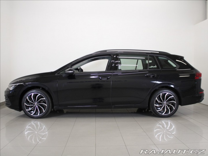 Volkswagen Golf 1,0 TSi 81kW DSG Life Var 2023