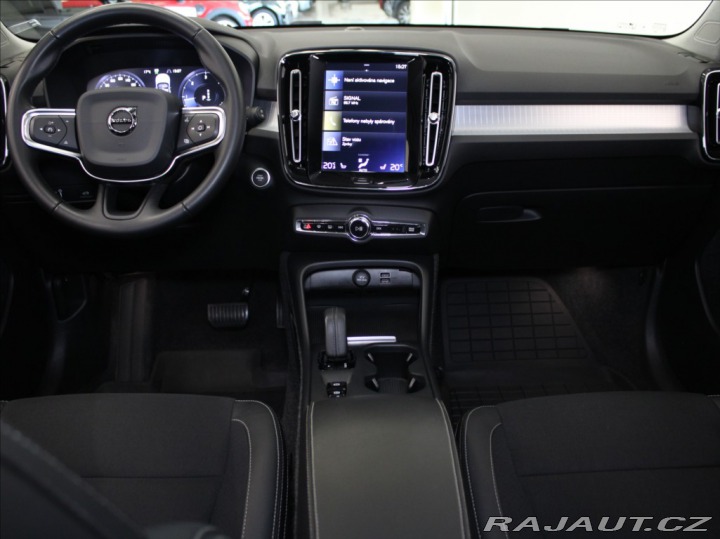 Volvo XC40 2,0 D4 AWD Mom.PRO Pilot 2019