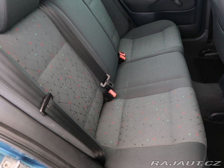 Škoda Octavia 1.6i,75kW,Manuál 2003