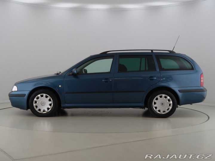 Škoda Octavia 1.6i,75kW,Manuál 2003