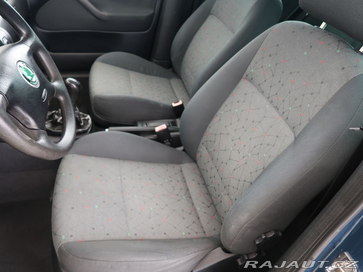 Škoda Octavia 1.6i,75kW,Manuál 2003