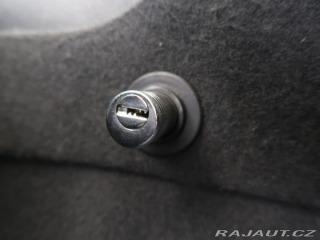 Škoda Octavia 1.6i,75kW,Manuál 2003