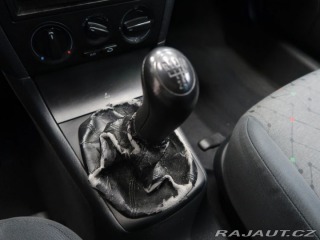 Škoda Octavia 1.6i,75kW,Manuál 2003