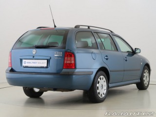 Škoda Octavia 1.6i,75kW,Manuál 2003
