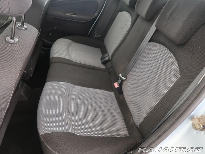 Peugeot 206 1.4HDi,CZ,1Maj 2004