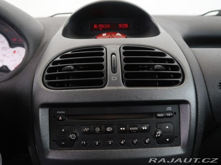 Peugeot 206 1.4HDi,CZ,1Maj 2004