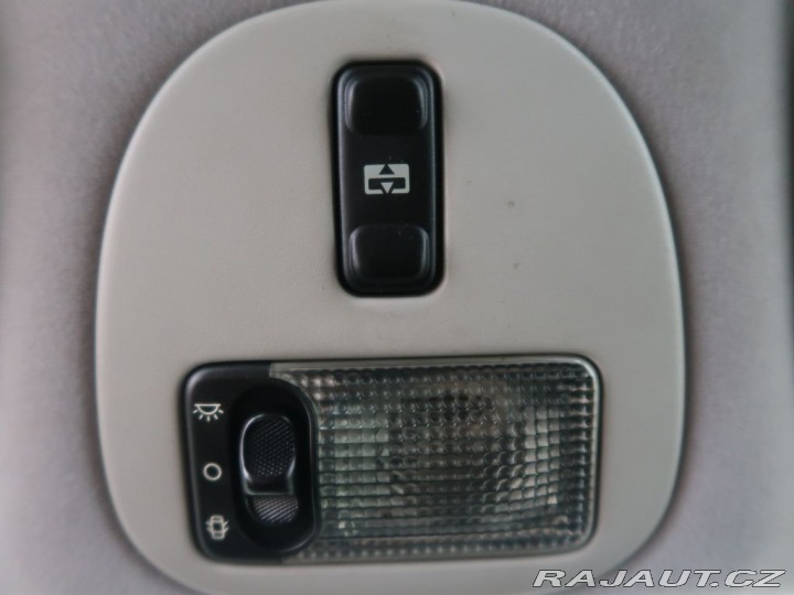 Peugeot 206 1.4HDi,CZ,1Maj 2004