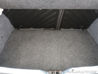 Peugeot 206 1.4HDi,CZ,1Maj 2004