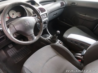 Peugeot 206  2004