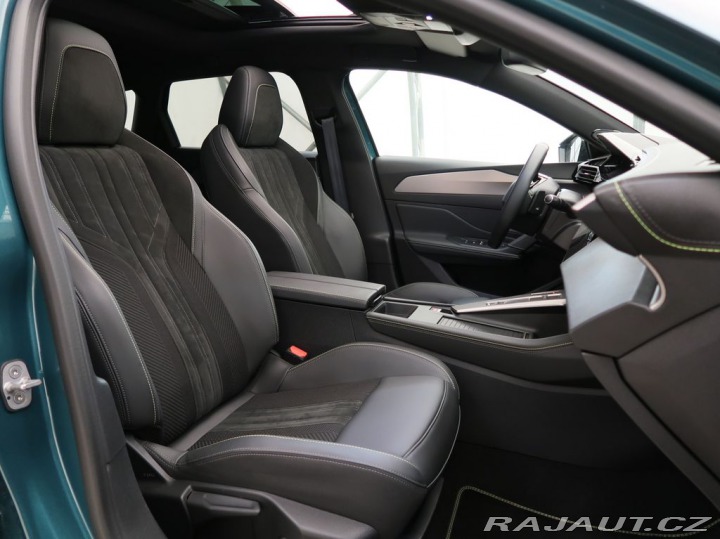 Peugeot 308 1.2HYBRID,CZ,1Maj,GT,e-DC 2025