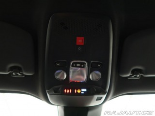 Peugeot 2008 1.2PureTech,74kW,ALLURE,M 2025