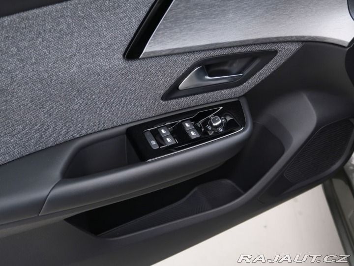 Citroën Ostatní modely C5 X 1.2PureTech,96kW,FEEL,AT, 2022