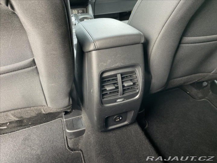 Ford Kuga 1,5 EcoBlue AT8 D.Klima*N 2021