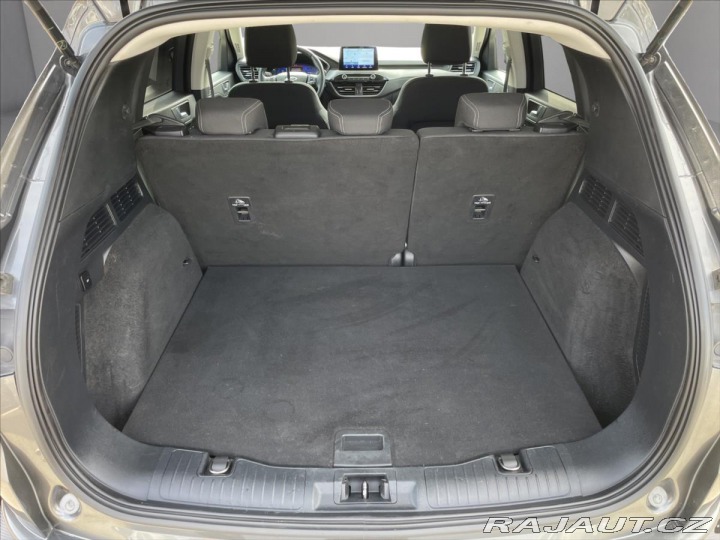 Ford Kuga 1,5 EcoBlue AT8 D.Klima*N 2021