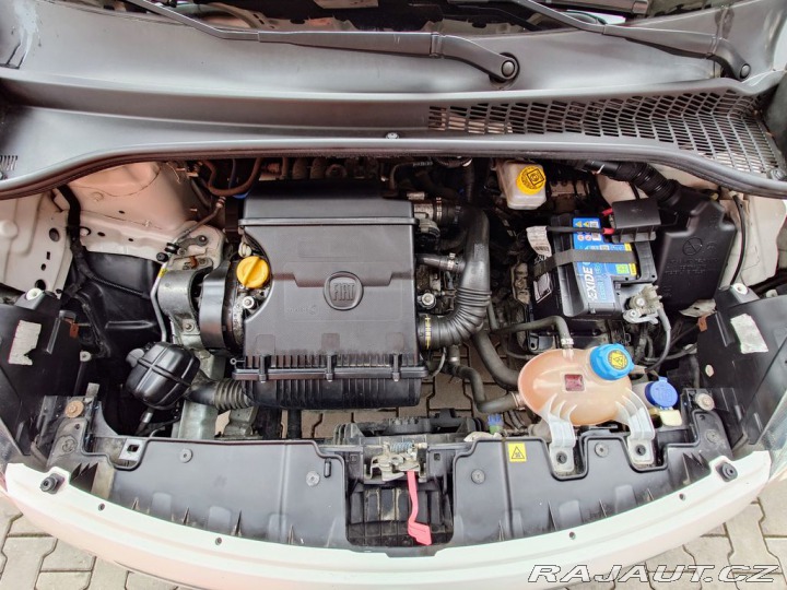 Fiat 500L 1.4 Lounge 70 kW PRODÁNO 2013