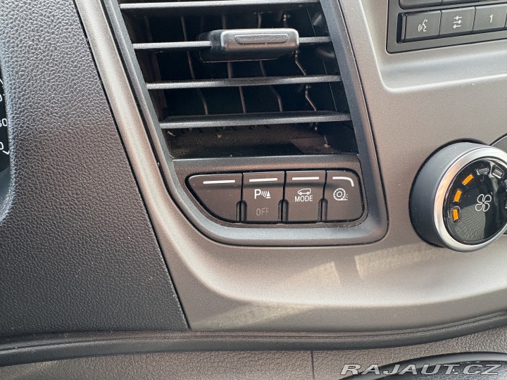 Ford Transit Custom 2.0TDCi 1.maj 6míst 2019