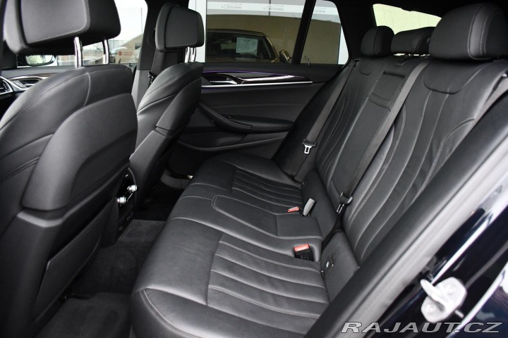 BMW 5 530d xD MSPORT ČR PANO TA 2021